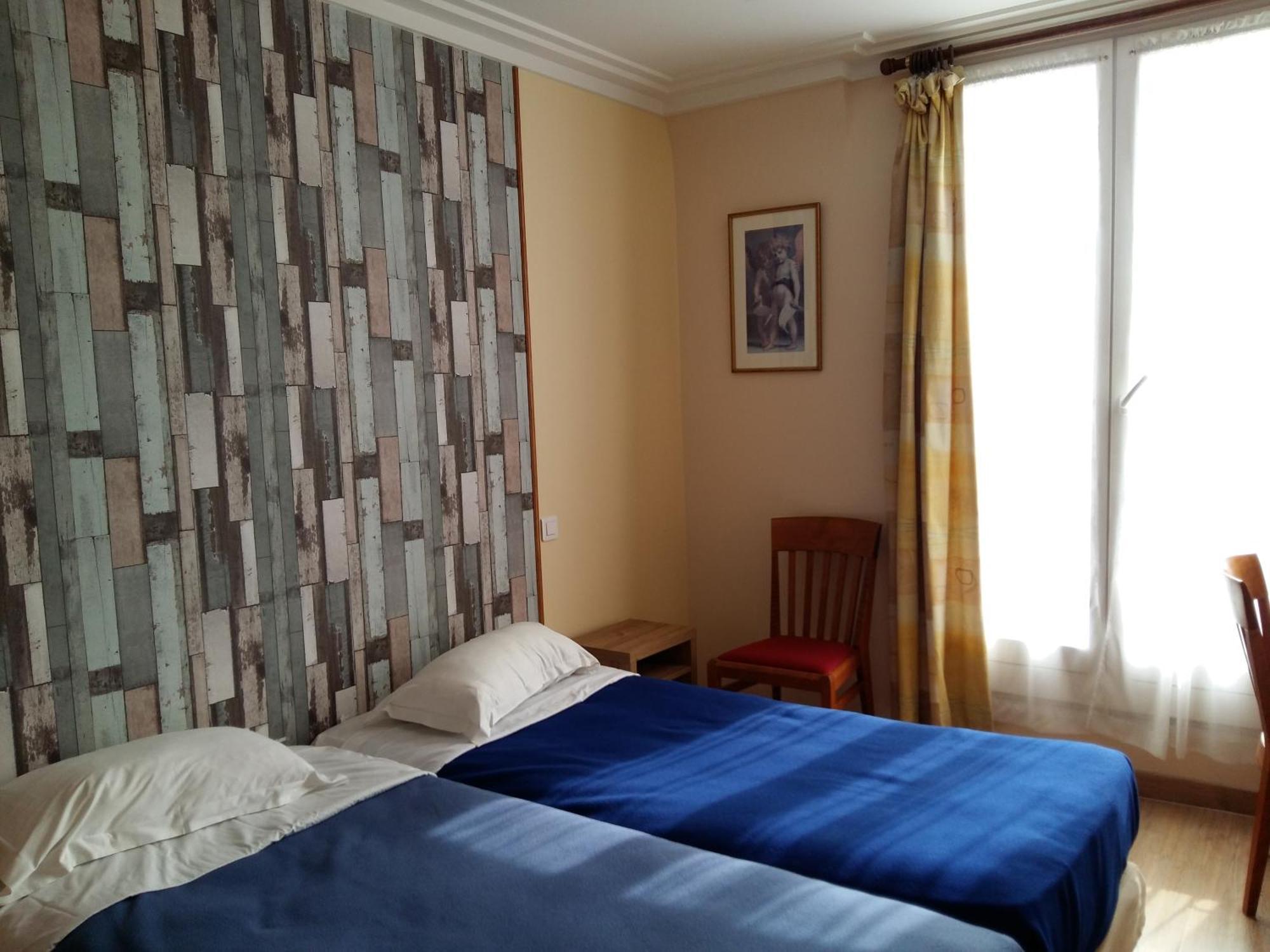 Hotel Roi Rene Paris