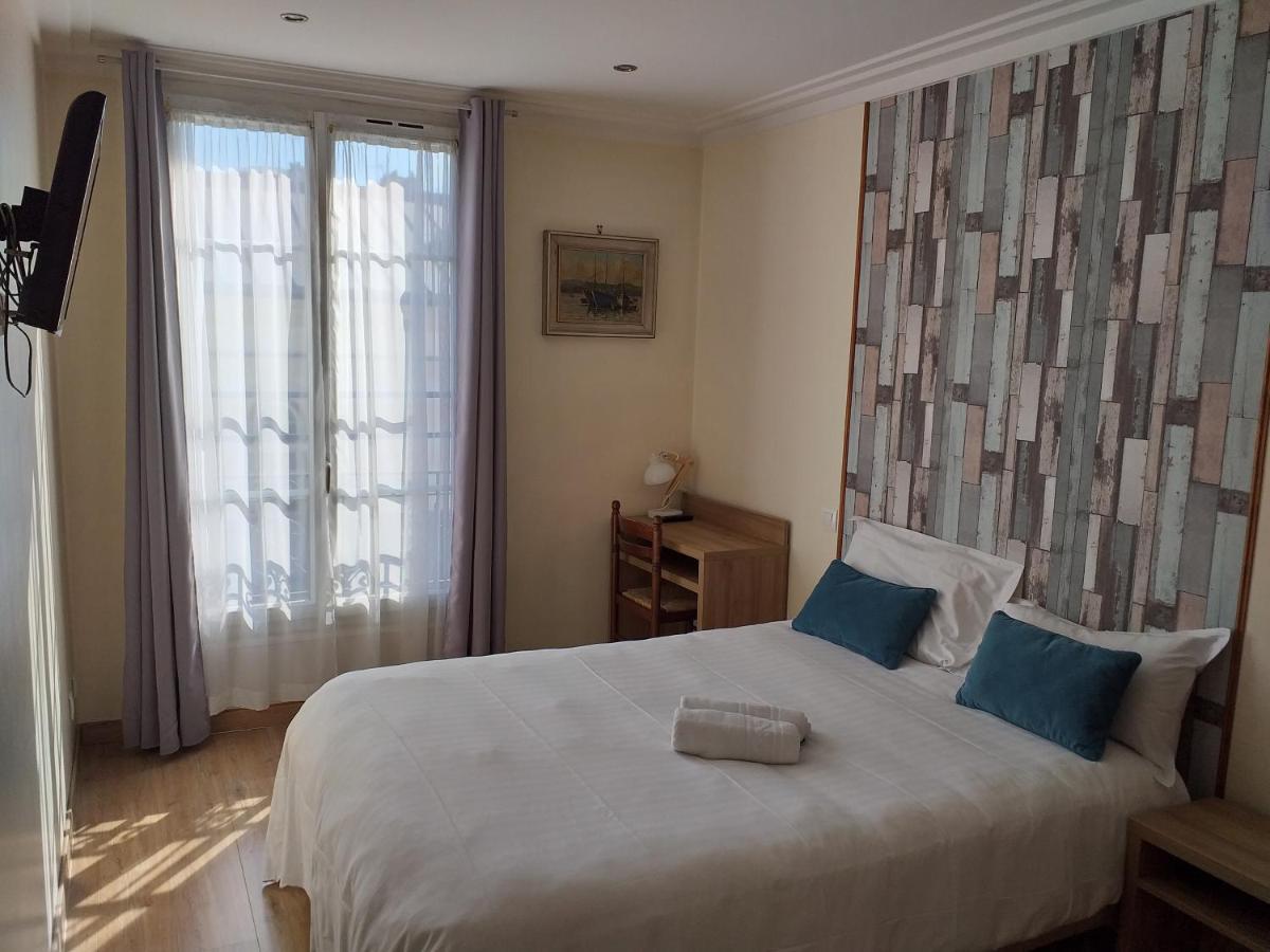 Roi Rene Hotel Paris